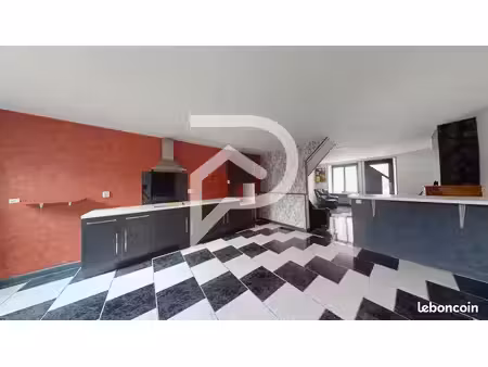 maison de ville 5 pièces 109 m²