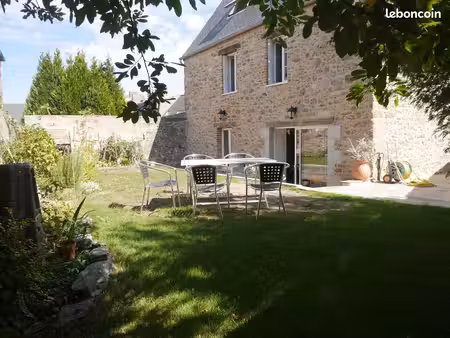 maison de ville – proche st servan