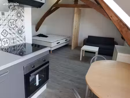 appartement type studio meublé