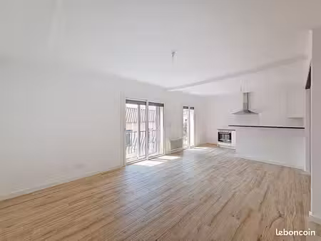 appartement 3 pièces 68 m²