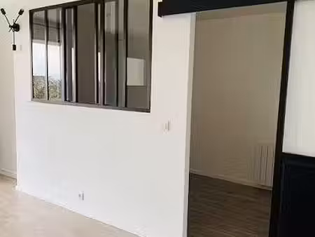 bel appartement rénové ermont