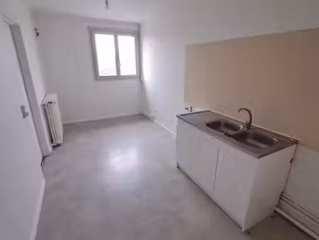 appartement 3 pièces 79 m²