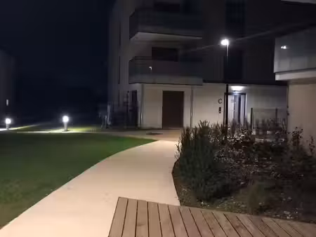 à louer – t3 récent de 62 5 m² avec balcon – rillieux-la-pape / portes de caluire
