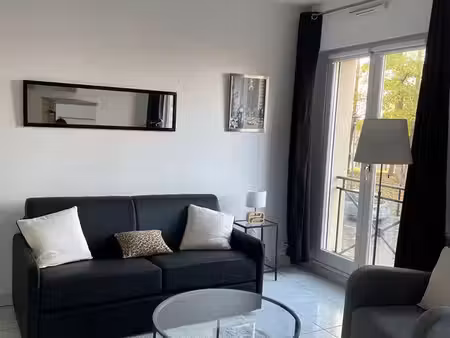 a louer grand t1 meublé 32 m² valenciennes centre parking privatif cave 625 euros charges 