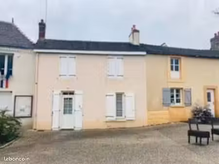 location maison de ville