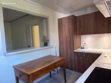 location appartement 86 94 m2 15000 aurillac cantal