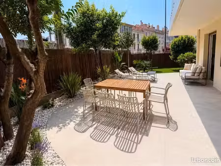 superbe appartement 4 pièces - 3 chambres - climatisé - parking - cannes centre - octobre 
