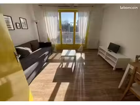 studio 22 m² meublé – vieux lille – 590 cc