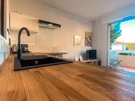 appartement balcon + garage