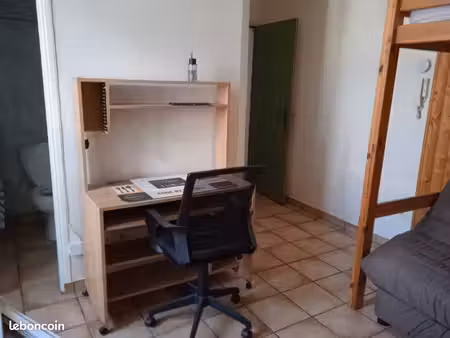 loue studio valence