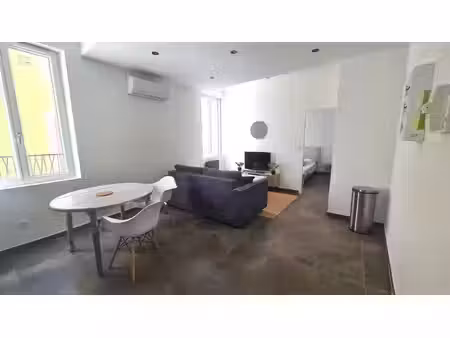 appartement 2 pièces meublé à louer à carpentras  proche commodités