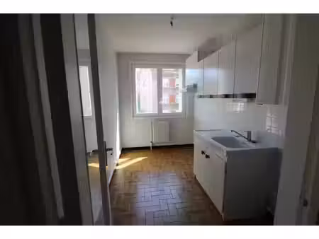 résidence la cite - appartement proche de toutes commodités