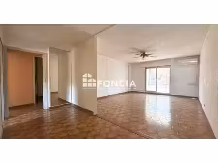 rare sur le pin rolland - grand appartement 3 chambres - garage 2 stationnements