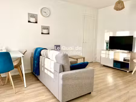 a louer appartement t2 (37 83 m²) rénové et meublé à saint