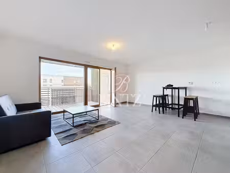 appartement t3 - 65 m² - vue dégagée avec terrasse