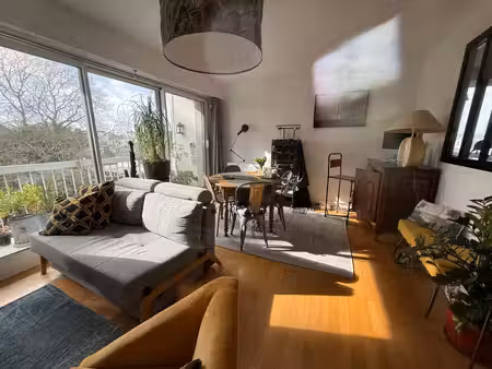appartement t3 - 66 m² - cave - parking