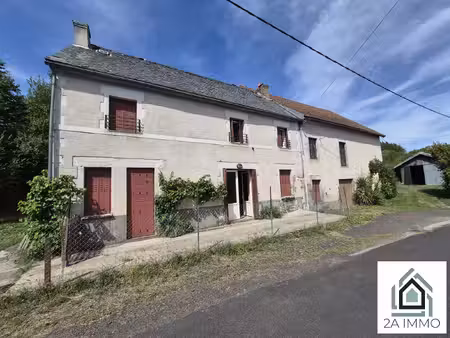 grande maison avec dépendances