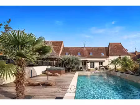 maison de 185m² avec piscine