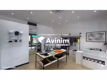 boutique 44 m² marseille