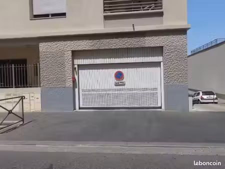 garage quartier gratte-ciel