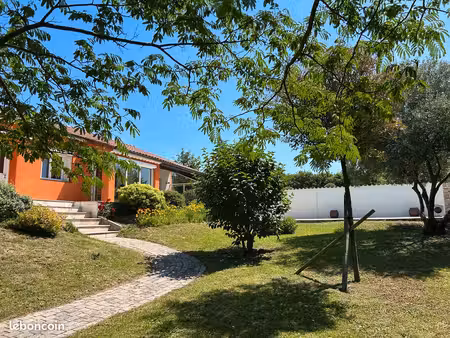 maison / villa 160m2