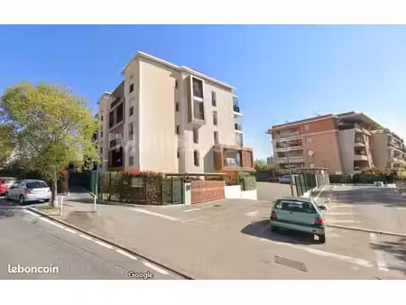garage/box 12 m² antibes