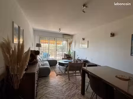 appartement 4 pièces de 100m2 à louer en bord de mer - roquebrune cap martin