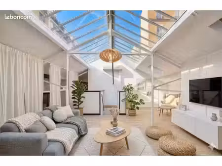 loft 6 pièces 130 m²