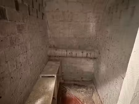 cave à louer – paris 2e – rue greneta - 2 4m2
