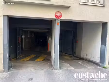 parking/box 11 m² paris