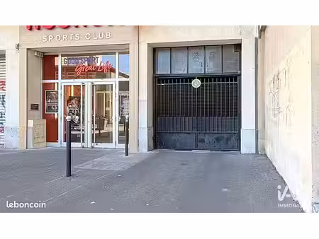 parking/box 2020 m² paris