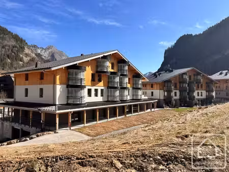 appartement neuf t4 situé au centre d'abondance
