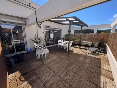 appartement t2 avec terrasse - cahors centre-ville