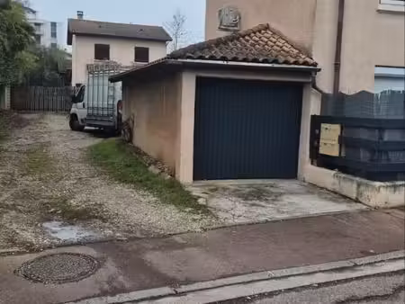 garage centre de bron