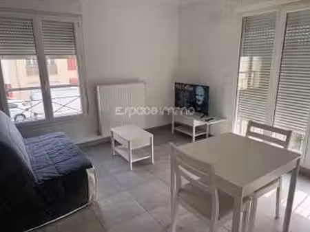 location appartement 2 pièces meublé à amfreville-la-mi-voie (76920) : à louer 2 pièces me