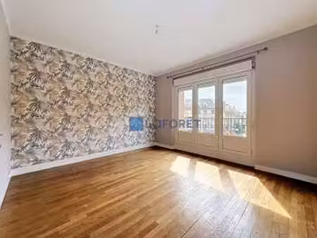 location appartement 3 pièces à flers (61100) : à louer 3 pièces / 64m² flers