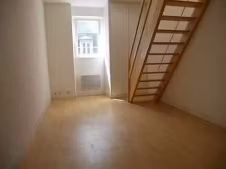 location appartement 2 pièces à nantes centre ville (44000) : à louer 2 pièces / 21m² nant