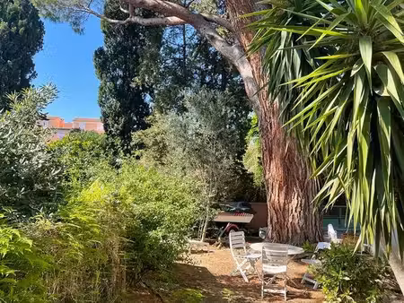 unique  bas de maison centre port au calme dans la nature