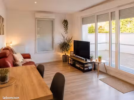 nantes appartement récent 2 pièces avec terrasse
