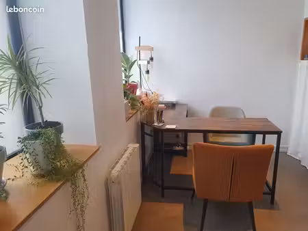 bureau professionnel lumineux à louer - lyon 4e  cœur de la croix-rousse