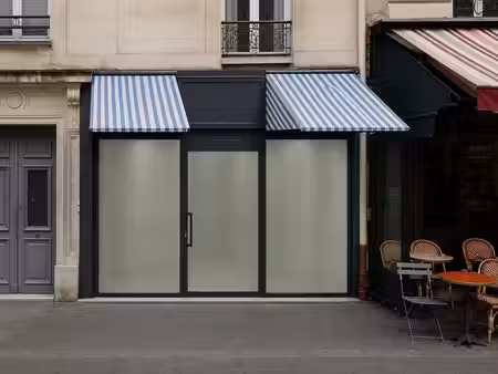 commerce 63 m²