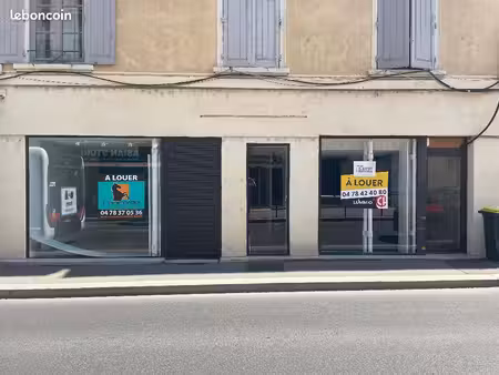 local commercial 120 m²