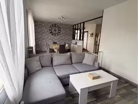 maison sur sous sol 3 pièces 71m2