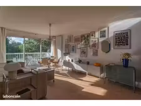 à louer – t3 meublé de 70 m² avec balcon  parking sécurisé et cave – annemasse