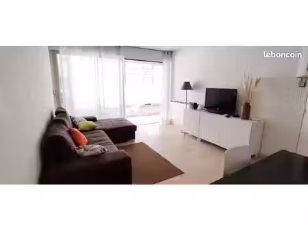 appartement meublé 2 p avec parking