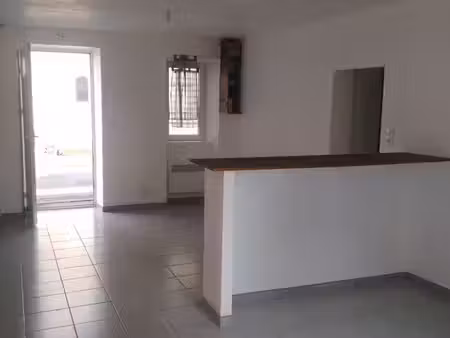 appartement f2 en réez de chaussée