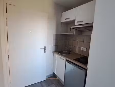 appartement 1 pièce 18 m²