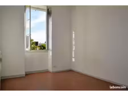 studio 1 pièce 21 m²