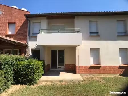studio 1 pièce 27 m²