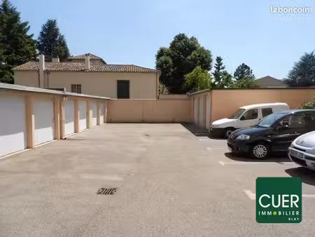 parking/box 29 m² tournon